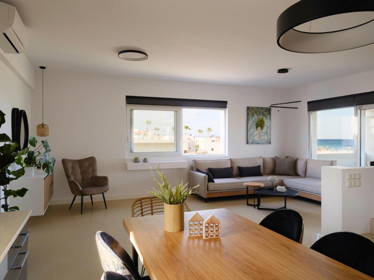 Holiday home Sea La Vie Adelianos Kampos