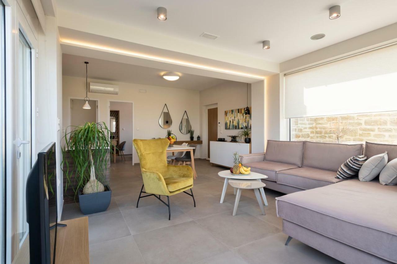 Vakantiehuis Sea La Vie Adelianos Kampos